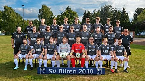 Mannschaftsfoto: Herren - 2. Mannschaft - SV Büren 2010 - Saison 25/26