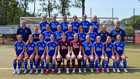 Mannschaftsfoto: Frauen - 1. Mannschaft - SG Kaarst - Saison 26/27