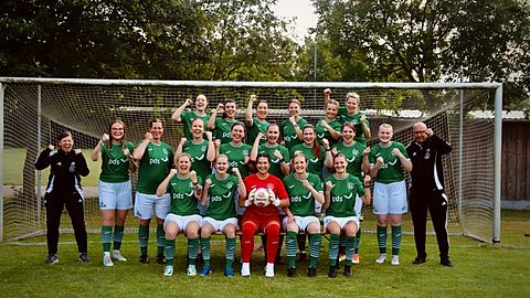 Mannschaftsfoto: Frauen - 1. Mannschaft - SG Unterstedt - Saison 26/27