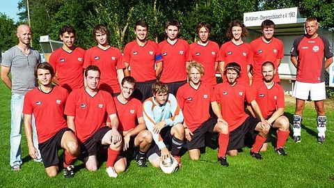 Stehend von links: Rudi Ziere,Dumm Dominik,Zellner Michael,Georg Schrempf,Hummel Andreas,Kolbeck Jürgen,Kunert Simon,Landendinger Josef,Schröter Iven
kniend von links: Buchner Andreas,Kolbeck Martin,Zillner Benedikt,Wagner Stefan,Maier Alois,Biederer Stefan,Daffner Patrick