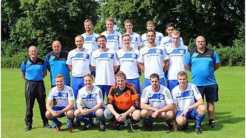 TSV Malente Saison 2016/2017
Es fehlen auf dem Foto: Phillip Bimberg, Lars Kurr, Sven Rüting, Florian Stark, Felix Drews, Matthias Kohn, Levi Schmidt, Paul Haueisen, Thore Meyer und Milan Wuske