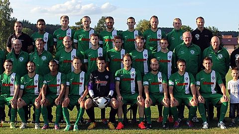 vorne v.l.
Kevin Gramlich, Maurizio Intagliata (Trainer), Jeremy Weatherspoon, Paul Bachmann, Fabian Marek, Kasem Khraisbani, Andreas Kraus, Torsten Stipp, Julian Maas

mitte v.l.
Michael Johmann (1. Vorsitzender), Bruno Heckmann (SpA), Norbert Frank (SpA), Christian Heckmann (Trainer), Johannes Kuhn, Silvan Schmitt, Kevin Horsch, Alexander Lorenz, David Blaschzok (SpA), Bernhard Herbinger (SpA), Chris Neumann (Kassier)

hinten v.l.
Peter Parucs (SpA), Eric Mabjaia, Fabian Kittel, Thomas Blaschzok, David Bode, Kevin Fertig, Tobias Link, Gerd Breunig (SpA-Vors.), Stefan Kircher