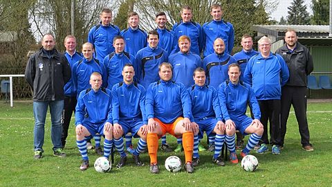 Oben Links: Buchholz, Lehmann, Herrler, Borchert, Lotze
Mitte: Kolodzyk,Hagendorf, Grützner, Arndt, Reichel, Preuß, Regenstein, Ohle, Thias, Bruchmüller
unten links: Kompf, Anhalt, Lahne, Reichel, Mentzel

es fehlen: Reichel, Bruchmüller