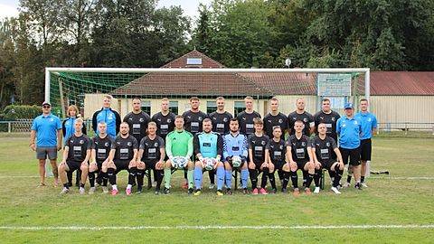 Mannschaftsfoto: Herren - 1. Mannschaft - SV Kickers Raguhn - Saison 26/27