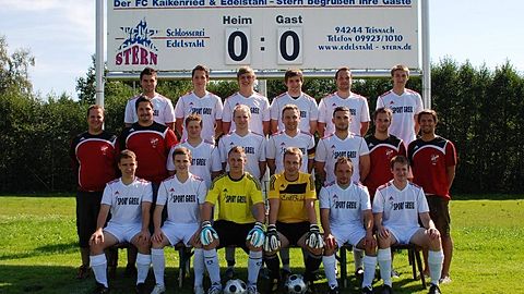 vhl: Florian Rabenbauer, Tobias Pritzl, Michael Stern, Niedermeier Hubert, Michael Wanner, Stefan Wittenzellner
mvl: Vorstand Andreas Achatz, Torwarttrainer Matthias Jungbeck, Samuel Eckhardt, Josef König, Markus Gürster, Co-Trainer Milosch Kozdon, Trainer Michael Petersamer, Spartenleiter Karl Augustin jun.
vvl: Günther Fuchs, Fritz Bielmeier, Thomas Holzfurtner, Markus Schreckinger, Georg Jochim, Kerschl Roman