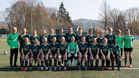 Mannschaftsfoto: Frauen - 1. Mannschaft - FC Ostwig/Nuttlar - Saison 25/26