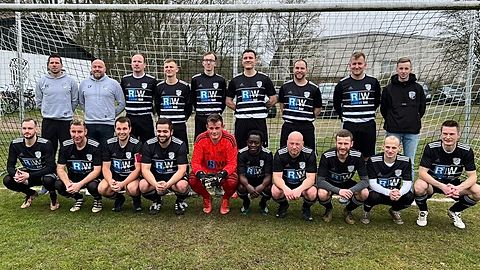 Hintere Reihe: Basti Klakow;Christian Pistol;Andreas Kühn;Julius Vietz;Alexander Koch;Maik Menzel;Felix Köhlert;Sebastian Koch;Jamie Milles
Vordere Reihe: Hannes Hennig;Nico Grahlmann;Marten Sperling;Kevin Kreis;Phillipp Ginsky;Ansumana Ceesay;Sven Sassenhagen;Markus Friedl;Cassian Vietz;Andreas Spieß

Neu im Team : Florian Kuhnert ; Philip Rebiger ; Julian Tiefensee
Nicht mehr im Team:Andreas Kühn ; Jamie Milles ; Hannes Hennig ; Cassian Vietz