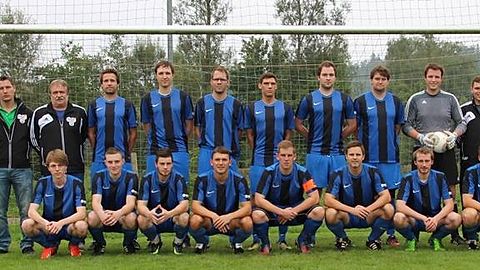 hintere Reihe:
Birk Nieder, Carsten Volke, Trainer Ulrich Halbach, Christoph Klaus, Marius Vogel,
Christoph Hillebrand, Oliver Kronenberg, Yannick Halbach, Philipp Hölzemann, Steffen Vogel, 
Julien Kronenberg, Trainer Markus Groß
vordere Reihe:
Felix Bodenhausen, Marius Fischer, Corwin Leenders, Patrick Hanke, Steffen Schröder,
Achim Schäfer, Manuel Zimmermann, Ruwen Steenackers