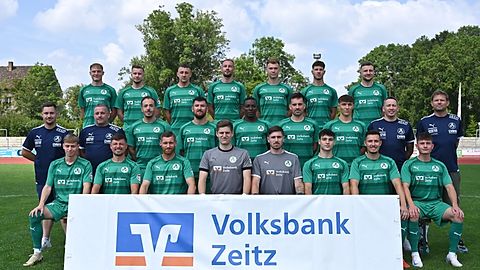 hinten: Tom Zerbe, Manuel Reichmuth, Marc Dünkel, Kevin Truthmann, Florian Grosser, Fabio Rüdiger, Lucas Mühlmann

mitte: Nils Gorisch (Co.), Falk Graul (ML), Khemgin Solivani, Rrezart Mehmataj, Romba Ali Dagnogo, Bastian Hanisch, David Peißker, Kevin Haschke (Co-Trainer), Maik Kunze (Trainer)

vorn: Eric-Leon Jahns, Charalampos Chionidis, Leon Grünbeyer, Paul Freyer, Hannes Hierat, Steven Bernd Nietzold, Lucas Pellmann, Richard Höppner

es fehlen: Moussa Kaba, Yuriy Dimitriev, Hammed Ayanbadejo, Theo Meyer, Blerand Shoshi, Bledar Shoshi, Leonrad Seyfert