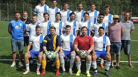 Von links oben : Terry Goettner, Lukas Te, Oliver RomswinkelMax Günter, Philipp Günter, Marvin Keller
Mitte links : Mitja Michels, Siegfried Lütz, Roman Hartung, Dominik Schön, Joe Cremer, Christian Breuer, Daniel Wriedt, Hischam Gharbaoui, Arian Bärhausen, Alex Lütz
Unten links: Edgar Niedens, Fabi Kyll, Dennis Herkenrath, Thomas Schäfer, Chris Soete

Es fehlen : Mike Echternach, Patrick Korn, Christian Schmid