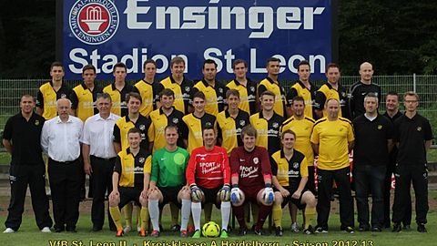 Hinten v.l.n.r.: Herbold, Haffner, Bitz, S. Lawinger, Treiber, Fuhrmann, Markheim, Yildirim, S. Spieß, Blaskowitz, Käsmacher (SpA);
Mitte v.l.n.r.: M. Bollheimer (SpA), H. Lawinger (1. Vors.), P. Bollheimer (2. Vors.), Wittemann, Back, T. Spieß, Saladin, Kirchner, Scheuermann (Co-Trainer), Cortes (Trainer), Kuhn (SpA), Winkler (Abt.-Leiter), Hecker (SpA);
Vorne v.l.n.r.: Hoffmann, Kapeller, Kraus, Zaich, Fuchs; 
nicht auf dem Bild: Acuna, Bechberger, Bucher, Unser und Weis