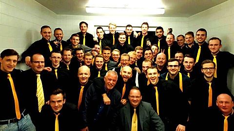 SCHWARZ / GELB
1. und 2. Herren