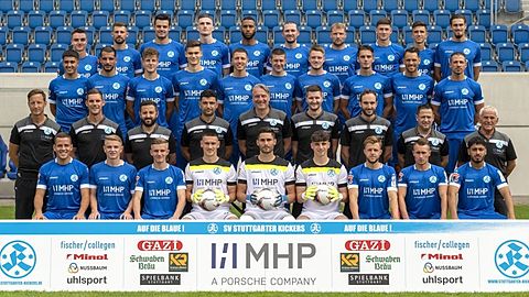 Stuttgarter Kickers Mannschaftsfoto 2021/22