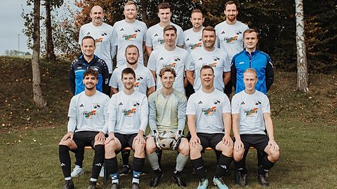 Mannschaftsfoto: Herren-Reserve - FC Blau-Weiß Bellamont - Saison 25/26