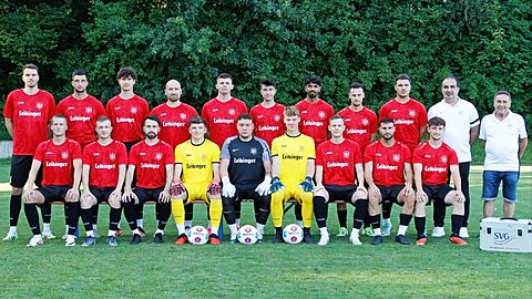Obere Reihe von links: 
Lukas Heinz, Jason Müller, Max Riedesser, Steffen Friedrich, Jascha Fiesel (spielender Co-Trainer), Marc Rothenhäusler, Kisanthan Nagarasa, Michele Carbone, Daniel Hörtkorn (Spielertrainer), Gerhard Schmitz (sportlicher Leiter), Volker Stahn (Betreuer)

Untere Reihe von links: 
Sascha Hohmann, Tim Nußbaumer, David Schmitz, Max Volkwein, Samuel Kleb, Alexander Zarbock, Luca Simunović, Daniele D‘Ercole, Lenny Leinsle

Es fehlen: Jonas Metzler, Mehmet Sahin, Pascal Bloching, Peter Schwarz (Torwarttrainer), Bernd Betz (Betreuer), Jessica Maack (Physiotherapeutin)