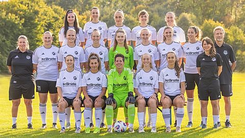 Mannschaftsfoto: Frauen - 1. Mannschaft - FV Bellenberg - Saison 25/26