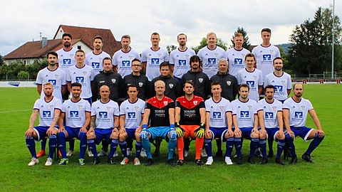 Obere Reihe v.links.: Selcuk Bahadir, Christoph Haizmann, Mario Göttler, Fabio Müller, Marcel Eger, Björn Siebert, Nicolas Kohle, Niklas Stemmer

Mittlere Reihe v.l.: Felix Dormeyer, Nick Gihr, Christopher Bosch, Lukas Holderied, Luis Schneid, Andy Kohle, Trainer Werner Hagenlocher, Tim Gihr, Dominik Binanzer

Untere Reihe v.l.: Jens Ruf, Mehmet Adibelli, David Welte, Kevin Bosch, Stefan Schnitzler, Dominik Fischer, Danny Schmid, Timon Welte, Pascal Eith, Robin Hirt

Es fehlen: Johann Ott, Torwart-Trainer Ray Then, Physiotherapeut Matthias Röhm
