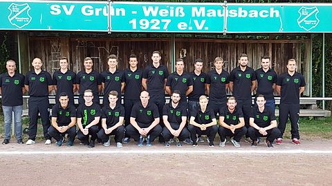 stehend von links: Krüchten (TW-Trainer), Ohrem (Trainer), Steyns Marcel, Maaßen, Ingermann, Steyns Maurice, Gier, Keulen, Willmann, Cerfontaine P., Kehren, Herwartz-Emden, Jungbluth
knieend von links: Terziler, Marx, Niemann, Stadelmann, Willems, Niessen, Bongen, Urbach
Es fehlen: Wieland, Cerfontaine M., Gillissen (Betreuer), Weyand