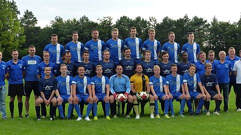 obere Reihe v.l.:       
Martin-Puente, Gramm, Rieser S., Rust, Heringer, Refior, Körner, Ziegler

mittlere Reihe v.l.:  
Kolb (II. Vors.), Burdina (Co-Tr), Sauer (SpA), Strebel (I. Vors.), Tafferner, Wolf, Kirsch, Seebacher, Erles, Kolodziej, Brown C., Belener (SpA), Angst (SpA Vors), Bloch (SpA), Kreuzwieser (Tr), Christ (Physio)

untere Reihe v.l.:     
Türkileri, Szelag Wi, Rieser M.-A., Streib C., Wipfler, Simsek, Streib K., Doll, Szelag Wo., Winkelmann