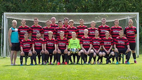 Oben: Trainer Peter Heublein, M.Baumann, P.Heublein, A.Da Costa Silva, A.Loidl, M.Karabag, A.Pop, B.Wesolowski, E.Sahin, A.Stein, B.Amon, M. Welker, A.Braune.

Unten: A. Rahimi-Kasmai, E.Sütcü, E.Dörfler, T.Köhn, T.Nolte, D.Schmitt, A.Geillinger, B.Gorita, D.Atar.