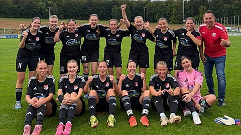 Mannschaftsfoto: Frauen - 1. Mannschaft - TSV Brunn - Saison 26/27