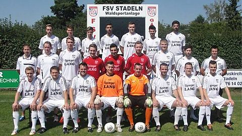 Oben
Marco Leibold, Dimitri Seidenath, Paul Reichenbecher, Hüseyin Polat, Denis Petto, Sandro Bauer, Felix Spahn

Mitte
Betreuer Florian Fabi, Spielleiter Erwin Brunner, Felix Kauerauf, Tobias Langner, Ramon Vayvalakyan, Patrick Ascherl, Bernhard Schneider, Erhan Coskun, Trainer Sven Pelz

Vorne
Stefan Holzer, Denis Wittmaier, Julian Mielack, Tino Stahl, Tobias Hirsch, Lukas Brunner, Christoph Wania, Ferdi Kolukisaoglu

Nicht auf dem Bild
Torsten Achhammer, Anatoli Blind, Raimund Kaiser, Alexander Mielack, Muhammed Önder, Marc Rechthaler, Christoph Rotter, Philipp Schäuble, Matthäus Schwarzenberger