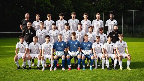 Mannschaftsfoto: A-Jugend (U19) - SV Heide-Paderborn - Saison 25/26