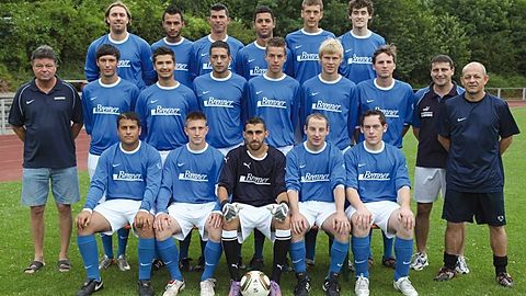 Hinten v.l.: Co-Trainer Wettstein, Bozbay, Darel, Sertemir, Nemeth, Marina-Martin.
Mitte v.l.: SpA Schwarz, Hasecic, Menges, Frey, Saladin, Bölle, Hess, Co-Trainer Kohlroß, Trainer Hermida.
Vorne v.l.: Agis, Schreiber, Öcalan, Ehmann, Rupprecht.     Foto: Pfeifer