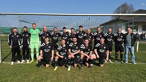 Mannschaftsfoto: Herren - 1. Mannschaft - SG Englis-Kerstenhausen-Arnsbach - Saison 25/26