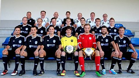 SV Haisterkirch Saison 2013/2014

hintere Reihe v.l.n.r. 
Vorstand Roland Braig, 2. Vorstand Andreas Welte, Physiotherapeut Mario Albersmaier, Jakob Schuschkewitz, Torwarttrainer Ralf Sonntag, Trainer Michael Buchter, 2. Abteilungsleiter Bernd Wirth

mittlere Reihe v.l.n.r. 
Thomas Frick, Andreas Nothhelfer, Joachim Hermann, Sebastian Ulmer, Marian Botzenhard, Kevin Matt, Kevin Steiner

vordere Reihe v.l.n.r.
Markus Ströbele, Dinan Avdovic, Martin Bosch, Dan Zebergs, Sebastian Haibel, Benjamin Schaden, Daniel Allgäuer

Es fehlen: Timo Merk, Daniel Ströbele, Berat Lutolli und Marc Matt
