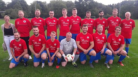 Von links oben: Sponsor Christine Mantau, André Redwanz, René Redwanz, Maximilian Hansl, Jannik Berg, Maxi Kehbein, Diar Ali, Ismail Haqi, Frithjof Gotthardt, Laurence Heubach 
Von links unten: David Beyer, Marvin Lüdtke, Til Heuer, Jan Antony, Peter Kupzok, Daniel Westenberger, Dominik Schaaf