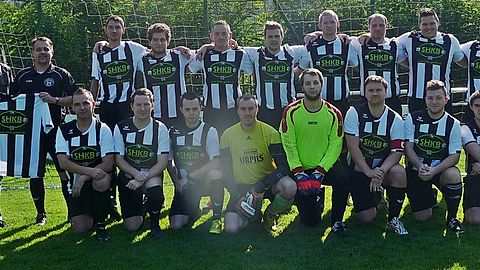 Sponsoring der Firma SHKB &quot;Neue Trikots für die ZWOOT&quot;