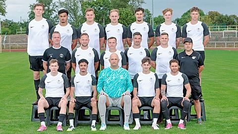 Mannschaftsfoto: Herren - 1. Mannschaft - SV Merseburg 99 - Saison 26/27
