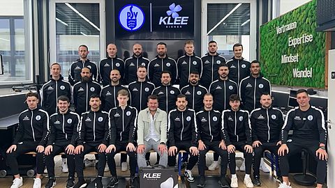 PSV Stuttgart Aktive bei Ihrem Hauptsponsor Klee