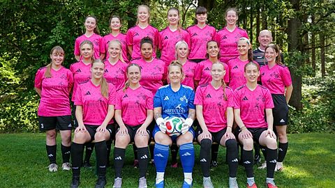 Mannschaftsfoto: Frauen - 1. Mannschaft - Ballsport Eversburg - Saison 26/27
