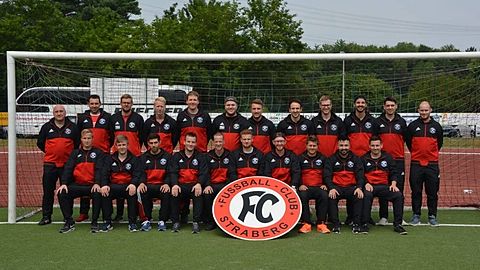 Hintere Reihe von links: Trainer Uwe Michels, Ralf Kindgen, Leonhard Gongoll, Christoph Weber, Dennis Dudda, Tobias Rieck, Martin Wlotzka, Josias Almeida, Andreas Nordmann, Nils Wuttke, Kristian Zovkic, Björn aus dem Bruch

Vordere Reihe von links: Alexander Emsbach, Kevin Dobrowolski, Dennis Schlüter, Julien Nottbohm, Rene Popp, Marvin Patelka, Julian Zimmer, Florian Jansen, Baki Bojkovic, Marko Kreutz

Es fehlen: Martin Tischbierek, Marcel Gruschka, Daniel Hamacher, Luca Küchler und Yannick Soldin