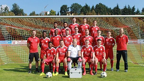 Oben von links nach rechts: Ahmidu Bangura, William Audu, Thomas Beischl, Simon Schmalhofer, Hannes Steiner // Mitte von links nach rechts: Co-Trainer Florian Rothmeier, Abdul Koroma, Umaru Kalokoh, Ludwig Stempfhuber, Lukas Kulzer, Dominik Breitenseher, Dennis Bondarenko, Patrick Pöschl, Trainer Thomas Huber // Unten von links nach rechts: Festus Isheka, Michael Freundorfer, Thomas Herrmann, Christian Forstner, Andre Wach // Nicht auf dem Foto: Rico Schuster, Alexander Robert