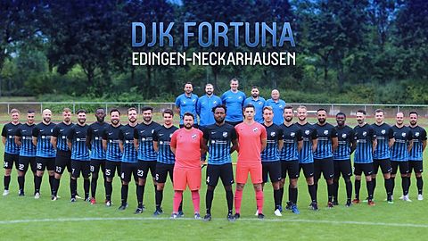 Hintere Reihe v.l.: Marco Rocca, Enrique Hernandez, Manuel Ihrig, Steven Kuhnold, Udo Döbele

Vordere Reihe v.l.: Lucas Bauer, Necmeddin Ulutas, Enis Ekimci, Andreas Müller, Savas Badalak, Yusupha Sarr, Simon Wolf, Arben Azemi, Hasan Karakus, Maxi Fries, Marcel Uhrig, Achille Sateu, Sven Jänner, Johannes Gaa, Nils Haubrich, Mehmet Yüksel, Joseph Tandoh, Daniele Santo, Aaorn Schwarz, Dario Schneider, Bruno Guimaraes

Es fehlen: Jan Wittemann, Selim Boz