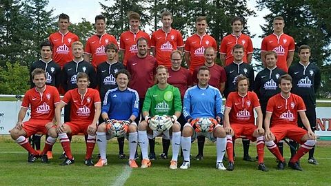 B. Schönle, K. Schlageter, U. Knaak, H. Güntert, D. Kohler, L. Bernhart, M. Baumgärtner

M. Emeksiz, J. Rendler, T. Plum, M. Gallmann, S. Wetzel, B. Gallmann, M. Morath, N. Boll, D. Kienzle

N. Bernhart, M. Kurth, Ph. Johnston, D. Ebner, S. Vesenmayer, F. Ketterer, F. Isele

Es fehlen: M. Rendler, F. Schlachter