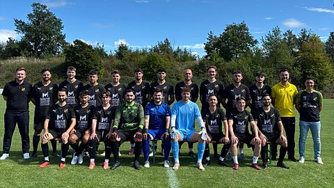Mannschaftsfoto: Herren - 1. Mannschaft - FC Huttenheim - Saison 25/26