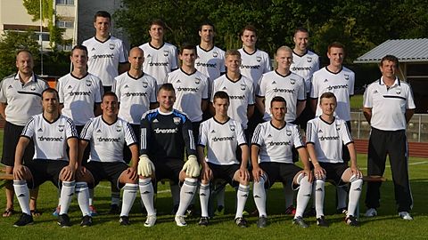 Hinten.v.l.:
Leneschmidt Viktor, Hoffmann David, Vardi Filippo, Rünzi Timo, Paker Aziz
Mitte.v.l.:
Zwierza Joachim "Hannes" (Spielausschuss), Schütz Oleg, Niesner Simon, Bäumle Marco, Rebis Alexander, Seger Marc, Bender Christian, Brombach Peter "Pepe" (Trainer)
Vorne v.l.:
Mandiello Emanuele, Santoro Vito, Sandmann Tobias, Runge Daniel, Arac Yasin,Lehmann Sascha