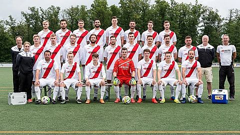 3 Reihe von links: Maurice Friesel, Önay Akin, Nils Wedekind, Erdem Kadi, Matti Meier, Christian Kucun, Nico Weime, Collin Hecht
2 Reihe von links: Winfried Weimer (sportlicher Leiter), Paul Frankenbach, Dominik Seelhof, Cedric Koss, Patrick Meier, Nils Müller, Timo Amthor (Co-Trainer), Justin Neu, Florian Scheib (Kapitän), Dennis Morath, Dirk Hühnerbein (sportlicher Leitung), René Keutmann (Trainer)
1 Reihe von links: Valentina Hecht (Physio), Boris Emmel, Silas Hofmann, Joschua Niederle, Timo Ibel, Lukas Keutmann, Niklas Kern, Dennis Haas
Es fehlen: Leonhard Wahl, Rico Hofmann