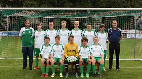 Hintere Reihe v.L.: Robert Misewitsch (Trainer), Nico Ingber, Max Knabe, Alexander Kohlmann, Johann Kirchner, Richard Reichmann, Georg Beier, Jochen Wedekind (Trainer)

Vordere Reihe v.L.: Anthony Kränert, Johannes Hickmann, Lucas Lincke, Lukas Pfeifer, Tom Kröber

Es fehlen.: Daniel Ubl, Carlo Bartholmeß, Karl Neumann