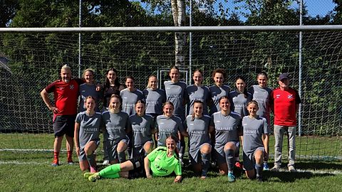 Mannschaftsfoto: Frauen - 1. Mannschaft - SSV Alsmoos-Petersdorf - Saison 26/27