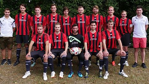 hinten v.l.n.r.: Betreuer Manuel Wiethaler, Lukas Guggenberger, Christian Burgmeier, Timo Maier, Lukas Glöbel, Rene Bittner, André Faßbender, Michael Habichtobinger, Fabian Häusler, Co-Trainer Christoph Walter
vorne v.l.n.r.: Manuel Promesberger, Ralf Bieramperl, Petre Petrescu, Roman Reisinger, Markus Goczol