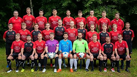 Hinten links: Daniel Dominikovic, Jonas Sprengelmeyer, Joseph Garcia, Max Häusler, Korbinian Immler, Jonas Karrer, Andreas Herzberger, Severin Berger, Nico Haag
Mitte links: Kevin Sohm, Julius Hofmann, Manuel Brugger, Alexander Wetzel, Jonathan Nußbaumer, Marvin Webb, Nicolas Eller, Phillip Jahn, Raphael Wetzel, Yannick Sailer, Tobias Baldauf
Unten links: Anton Fäßler, Octavian Zaharia, Severin Härle, Philipp Gebauer, Alexander Stadler, André Eckert, Kilian Wilges, Simon Achberger, Manuel Schmid