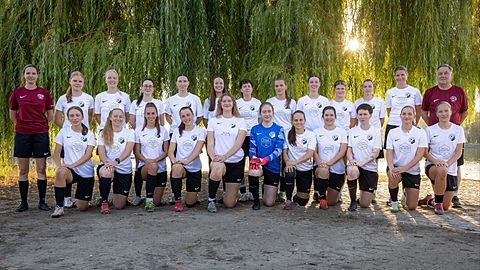 Mannschaftsfoto: Frauen - 1. Mannschaft - 1. FFC Rheinhessen Ingelheim - Saison 26/27