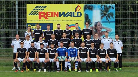 Obere Reihe von links :
Physiotherapeutin Maxi Hopfinger, Pascal Mönch, Alexander Dreiling, Ditmar Mustafa, Simon Trumpp, Michael Schlageter, Christian Elke

Mittlere Reihe von links :
Teamkoordinator Alexander Pavlic, Abteilungsleiter Mutlu Metin, Betreuer Julien Götz, Marian Föll, Erzon Behluli, Sven Schiele, Daniel Papadopoulos, Edwin Wilhelm, Co-Trainer Michael Gundlach, Trainer Martin Weiß

Untere Reihe von links :
Firat Doganay, Anil Öztürk, Tolunay Yilmaz, Muhammed Onur Vural, Yannic Weiss, Lukas Dambach, Andreas Schlageter, Erhan Ilmekli, Kevin Reinwald, Vincent Butzer

Es fehlen :
Jannis Kronmüller,
Semih Dalyanci, Joschka Karle, Oskar Douty, Betreuer Karl Hille, Betreuer Oliver Rößler, Teammanager Volker Häfele