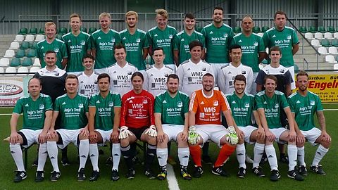 obere Reihe von links: Patrick Rosenberg, Marcel Spielkamp, Tobias Hofmann, Maurice Löffler, Marvin Wolters, Marc Wisniewski, Patrick Priebe, Manuel Jeromin, Martin Milewski
mittlere Reihe von links: Trainer Dennis Wilde, Maik Hanka, Florian Jakubowski, Mike Everding, Alexander Davidheimann, Heiko Schille, Betreuer Florian Kostrzewa
untere Reihe von links: Christian Milewski, Lukasz Purgol, Sebastian Däbler, Marco Oehlert, Marcus Kostka, Philipp Rosenberg, Marco Giannico, Tobias Koenen, Andreas Rößler