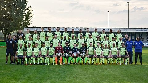 Obere Reihe: Schmadke, Schulze, Grizelj, Zeger, Kraus, Kaiser, Hotz, Fetzner, Schlimm, I. Badawi, Halitovic, A.Badawi, Heneka, Greck, M.Roth

Mittlere Reihe: Sauder, Kenz, Ott, Seeger, T.Küpper, M.Küpper, Schickl, Eduje, Koch, Jammerthal, Bittner, Niemesch, M.Miglietta, A.Miglietta, Kling, J.Roth, Gruber

Untere Reihe: Cetaj, Völker, Baßler, Yildirim, Nassif, Müller, Beer, Sema, Häcker, P.Roth, Krug, Schill, Sobottka, Wimmer